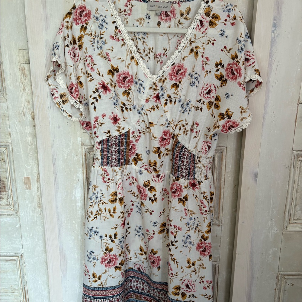 Floral Boho Dress with Lace Trim